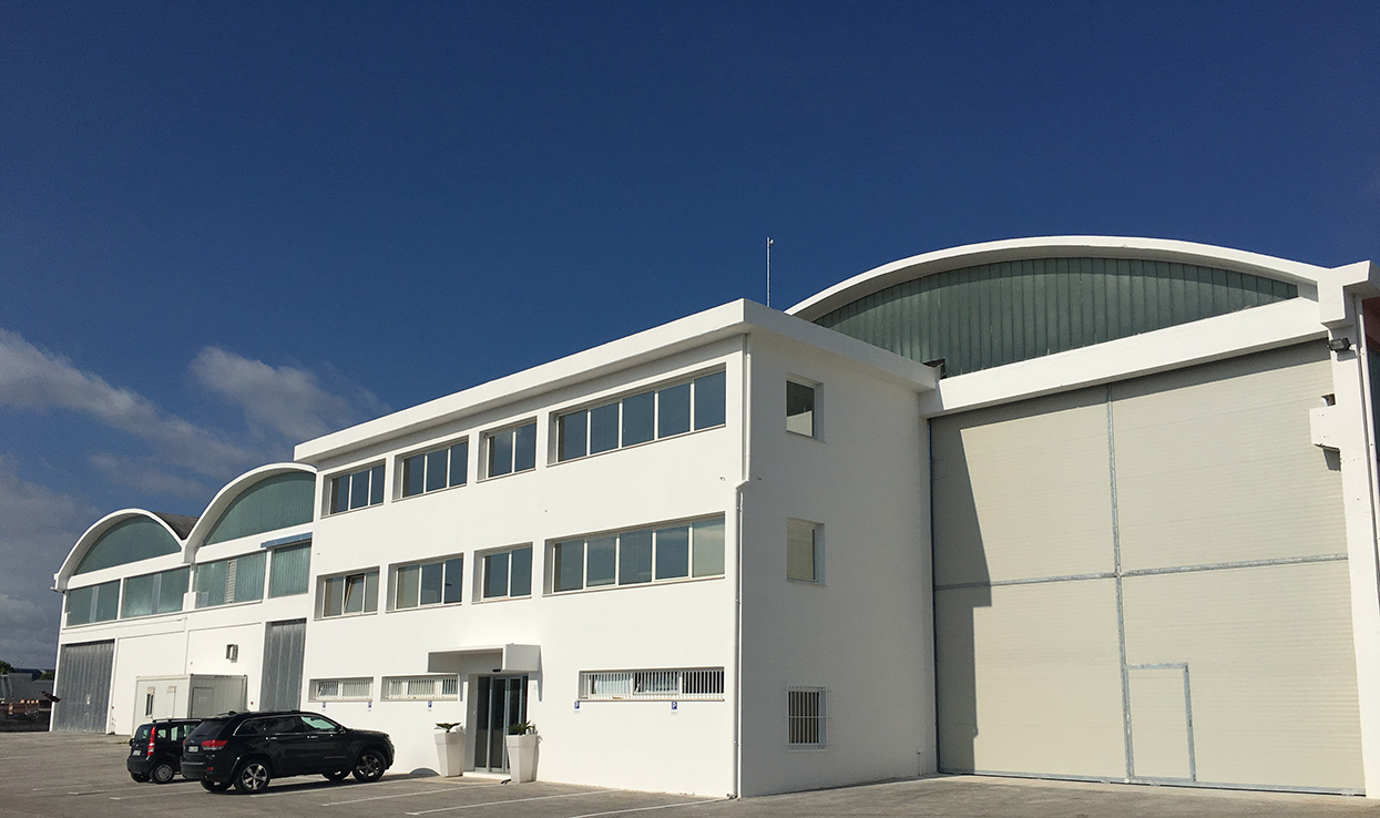 earthsystem_dreamlineyacht